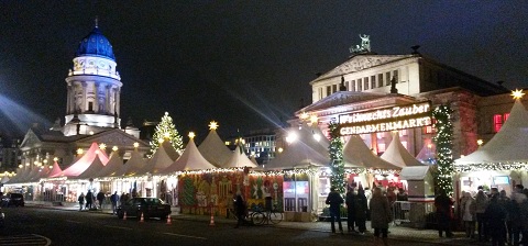 Weihnachtsmarkt am Berliner Gendarmenmarkt